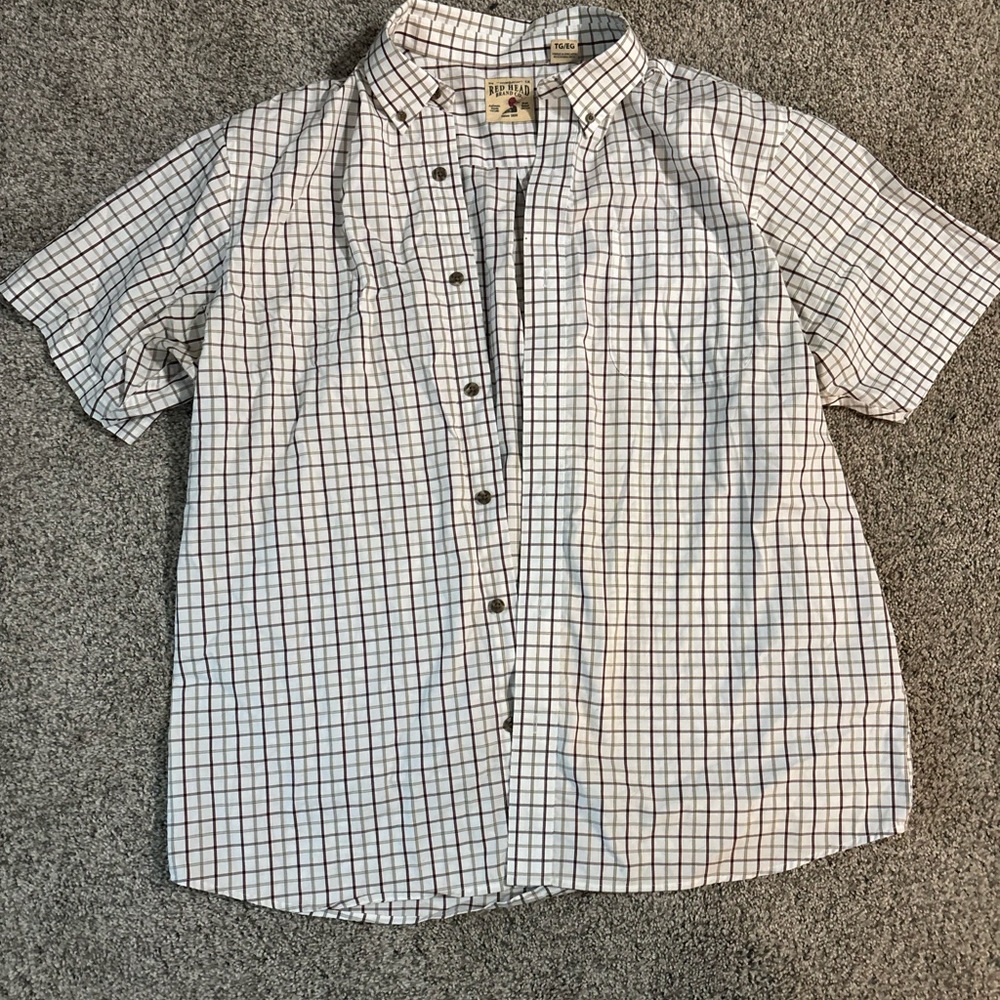 RedHead Men's White and Black Checkered Button-Down Shirt